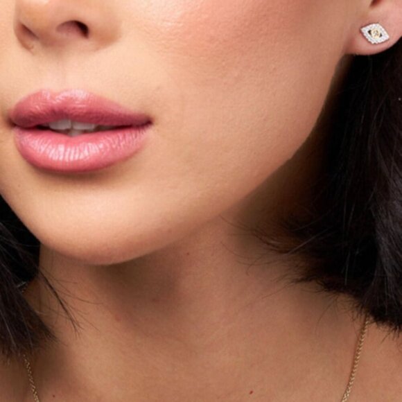 STELLA & DOT Protective Eye Stud Earrings Brand New in Box! NIB - Picture 1 of 4